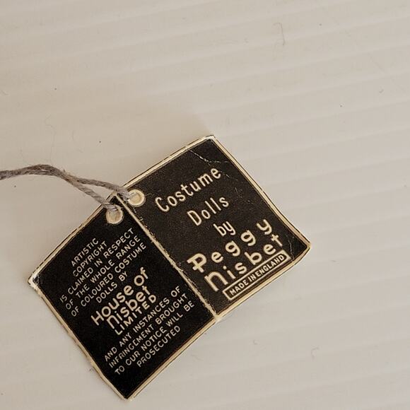 Rare Peggy Nisbet B320 London Policeman (BOBBY) In Uniform. Made in England - Picture 8 of 10